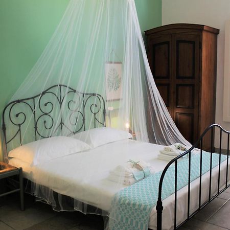Li Perrini Boutique B&B Acquarica Szoba fotó