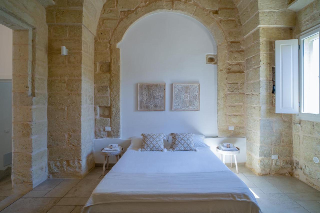 Li Perrini Boutique B&B Acquarica Kültér fotó