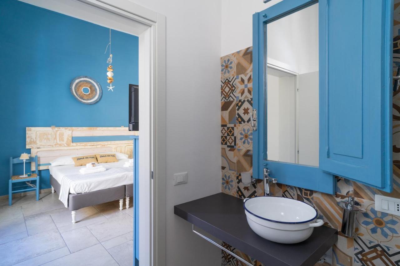 Li Perrini Boutique B&B Acquarica Kültér fotó